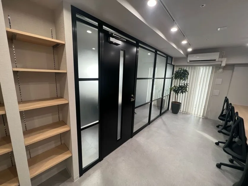 マンションの一室をオフィスへ(施工後)