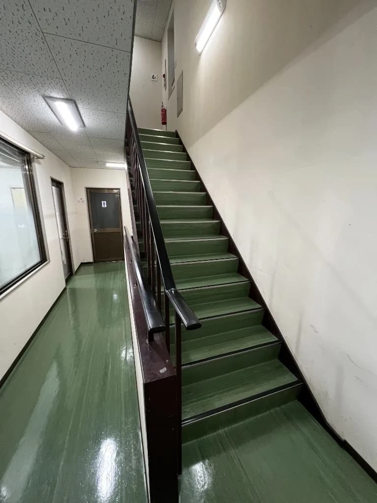 階段室の改修工事(施工前)